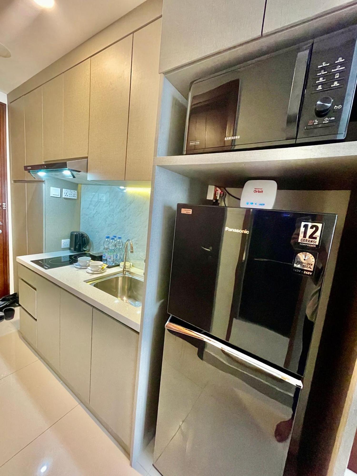 Verdela Pollux Meisterstadt Batam Apartement Exterior foto